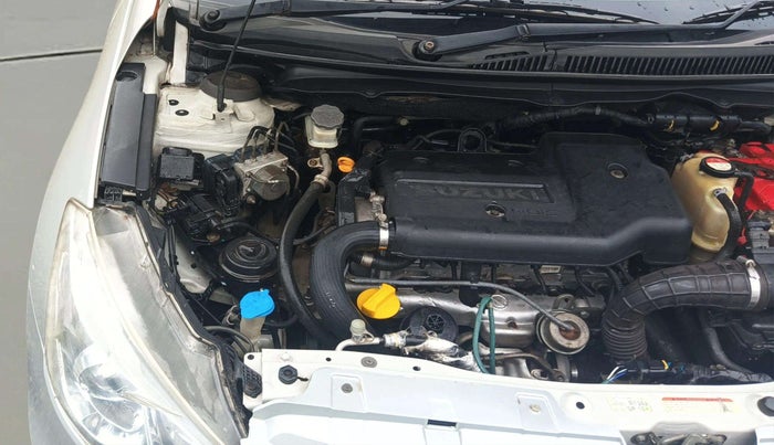 2017 Maruti Ciaz ZDI SHVS, Diesel, Manual, 77,892 km, Engine View - Right