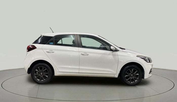 2018 Hyundai Elite i20 ASTA 1.2, Petrol, Manual, 67,874 km, Right Side View