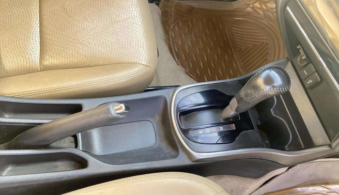 2015 Honda City 1.5L I-VTEC VX CVT, Petrol, Automatic, 59,865 km, Gear Lever