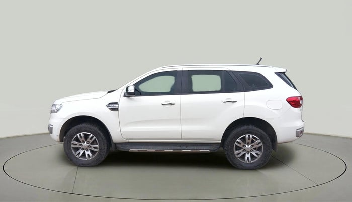 2018 Ford Endeavour TITANIUM 3.2 4X4 AT, Diesel, Automatic, 1,30,116 km, Left Side