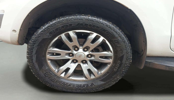 2018 Ford Endeavour TITANIUM 3.2 4X4 AT, Diesel, Automatic, 1,30,116 km, Left Front Wheel