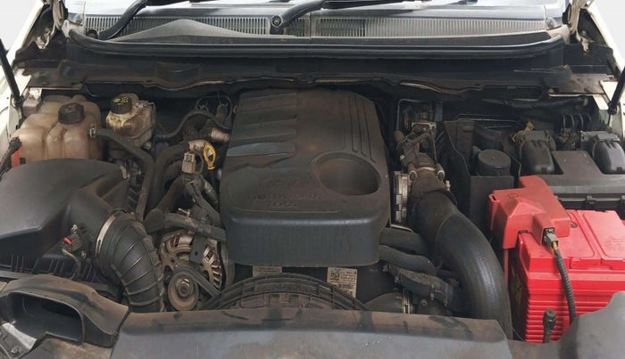 2018 Ford Endeavour TITANIUM 3.2 4X4 AT, Diesel, Automatic, 1,30,116 km, Engine View