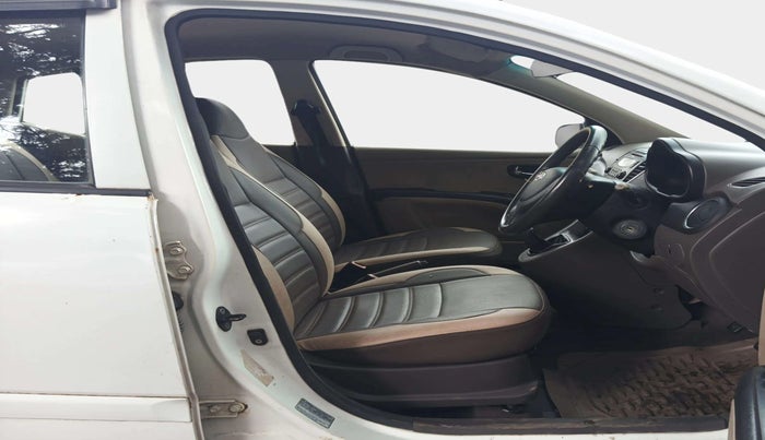 2011 Hyundai i10 SPORTZ 1.2, Petrol, Manual, 46,765 km, Right Side Front Door Cabin