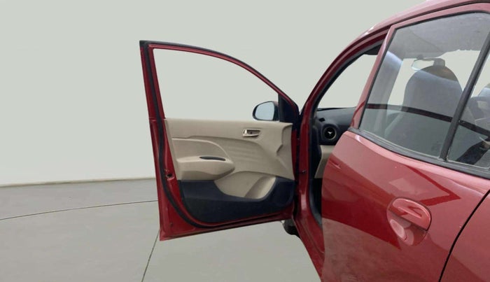 2019 Hyundai NEW SANTRO SPORTZ CNG, CNG, Manual, 83,258 km, LHS Front Door