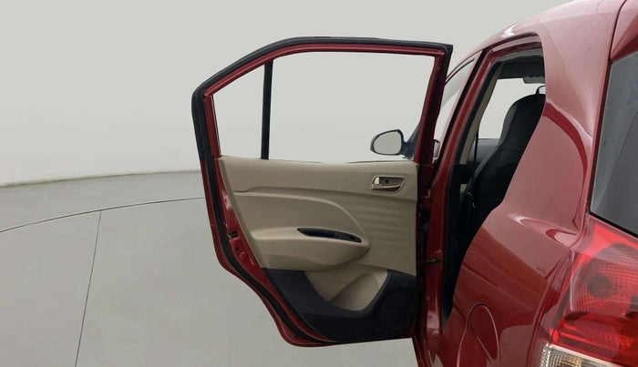 2019 Hyundai NEW SANTRO SPORTZ CNG, CNG, Manual, 83,258 km, LHS Rear Door
