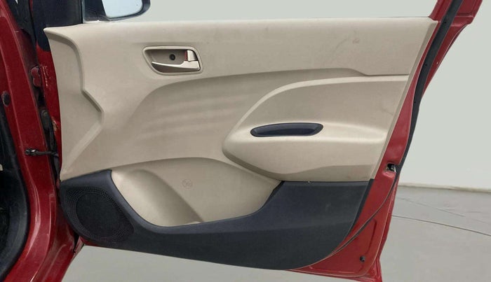 2019 Hyundai NEW SANTRO SPORTZ CNG, CNG, Manual, 83,258 km, Driver Side Door Panels Control