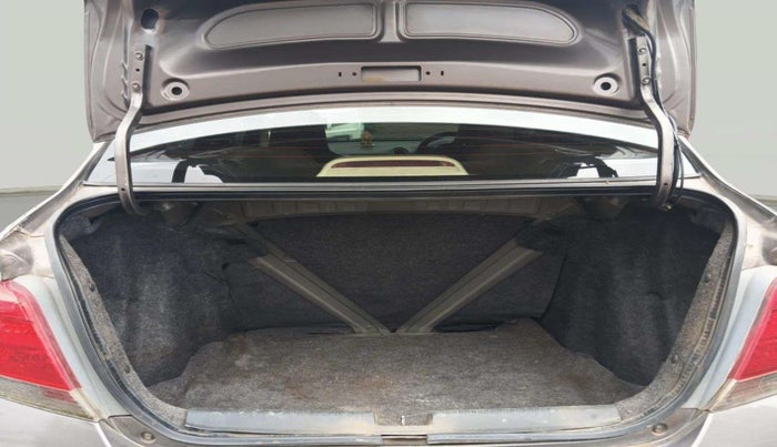2015 Honda Amaze 1.5L I-DTEC VX, Diesel, Manual, 64,010 km, Boot Inside