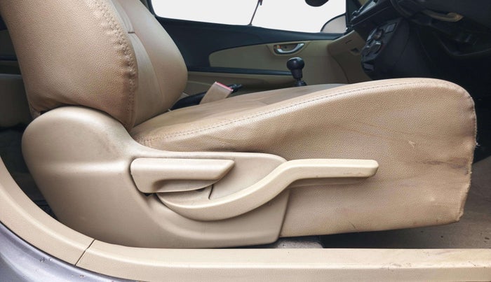2015 Honda Amaze 1.5L I-DTEC VX, Diesel, Manual, 64,010 km, Driver Side Adjustment Panel