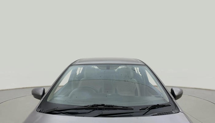 2017 Maruti Ciaz DELTA 1.4 MT PETROL, Petrol, Manual, 1,08,406 km, Front Windshield