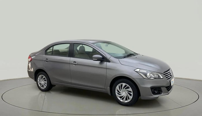 2017 Maruti Ciaz DELTA 1.4 MT PETROL, Petrol, Manual, 1,08,406 km, Right Front Diagonal