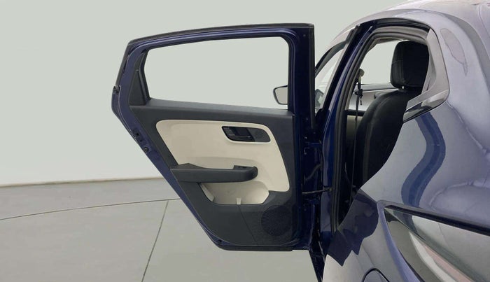 2024 Tata ALTROZ XM PLUS PETROL, Petrol, Manual, 19,571 km, LHS Rear Door