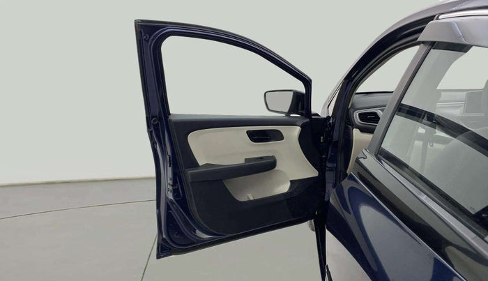 2024 Tata ALTROZ XM PLUS PETROL, Petrol, Manual, 19,571 km, LHS Front Door