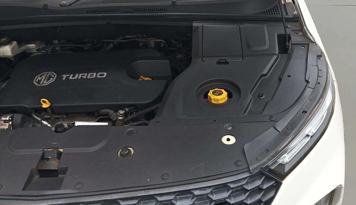 2021 MG HECTOR PLUS SELECT 2.0 DIESEL TURBO MT 7-STR, Diesel, Manual, 72,515 km, Engine View - Left
