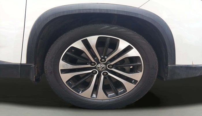 2021 MG HECTOR PLUS SELECT 2.0 DIESEL TURBO MT 7-STR, Diesel, Manual, 72,515 km, Right Front Wheel