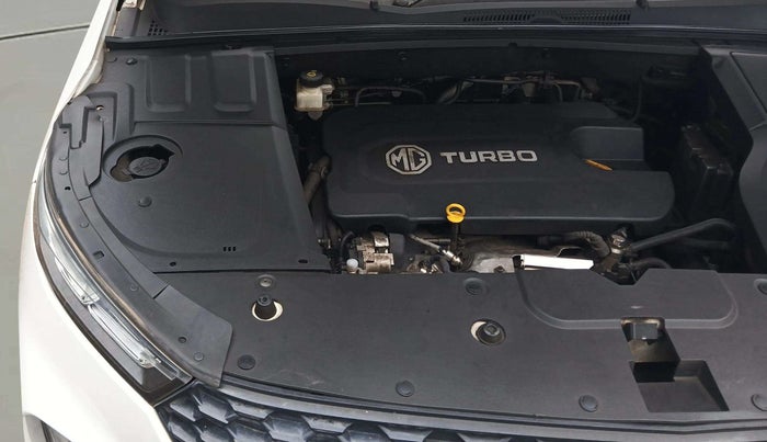 2021 MG HECTOR PLUS SELECT 2.0 DIESEL TURBO MT 7-STR, Diesel, Manual, 72,515 km, Engine View - Right