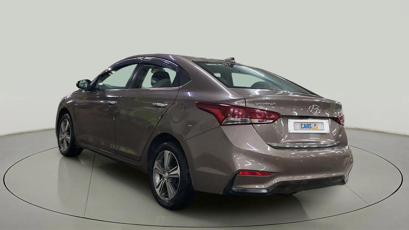 2018 Hyundai Verna 1.6 VTVT SX (O) AT, Petrol, Automatic, 51,878 km, Left Back Diagonal