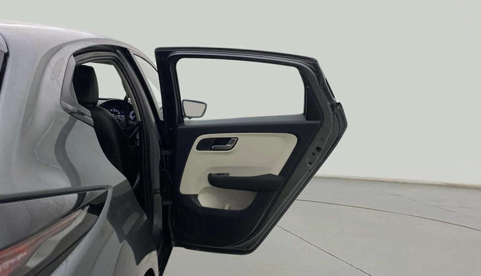 2022 Tata ALTROZ XM PLUS PETROL, Petrol, Manual, 24,189 km, RHS Rear Door