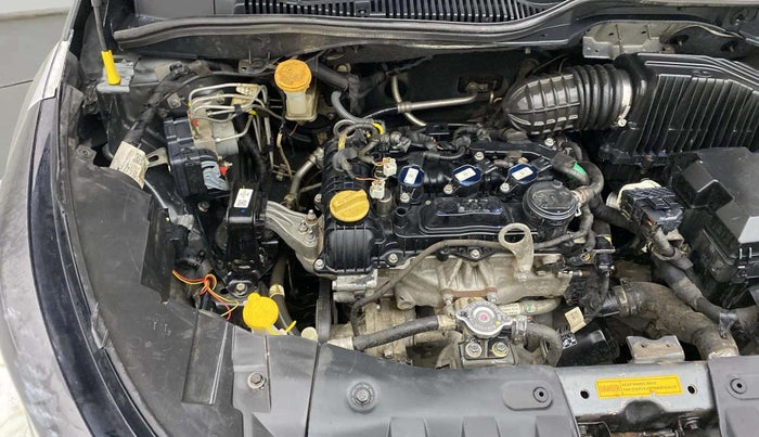 2022 Tata ALTROZ XM PLUS PETROL, Petrol, Manual, 24,189 km, Engine View - Right