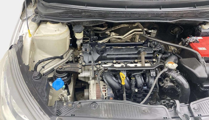 2013 Hyundai i20 MAGNA (O) 1.2, Petrol, Manual, 62,986 km, Engine View - Right