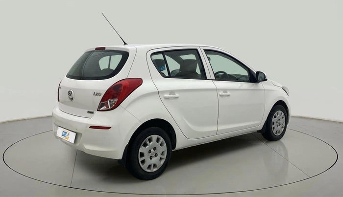 2013 Hyundai i20 MAGNA (O) 1.2, Petrol, Manual, 62,986 km, Right Back Diagonal