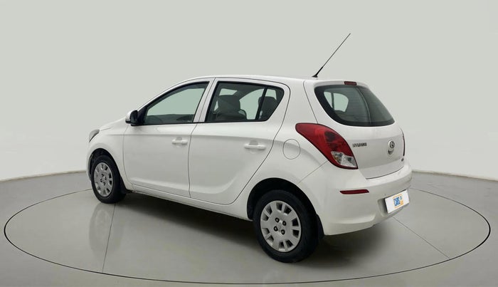 2013 Hyundai i20 MAGNA (O) 1.2, Petrol, Manual, 62,986 km, Left Back Diagonal