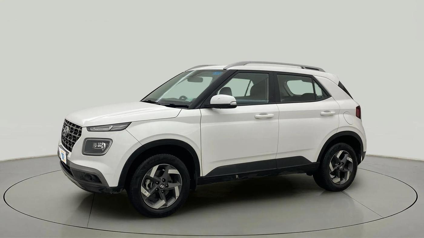 2020 Hyundai VENUE SX 1.5 CRDI, Diesel, Manual, 1,03,762 km, Left Front Diagonal