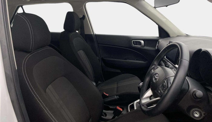 2020 Hyundai VENUE SX 1.4 CRDI, Diesel, Manual, 1,03,676 km, Right Side Front Door Cabin
