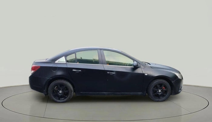 2013 Chevrolet Cruze LTZ, Diesel, Manual, 30,696 km, Right Side View