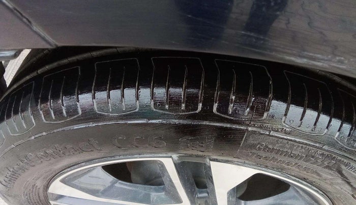 2019 Tata TIGOR XZ PLUS PETROL, Petrol, Manual, 63,590 km, Right Rear Tyre Tread