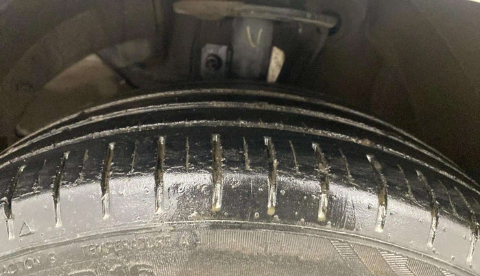 2022 Maruti Baleno ALPHA 1.2 AGS, Petrol, Automatic, 38,275 km, Left Front Tyre Tread