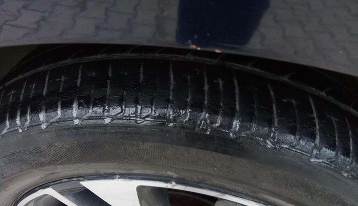 2019 Tata TIGOR XZ PLUS PETROL, Petrol, Manual, 25,610 km, Right Front Tyre Tread