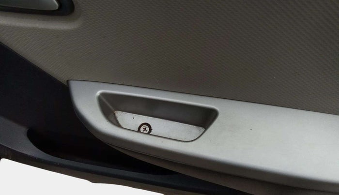 2017 Maruti Alto K10 VXI (O), Petrol, Manual, 42,735 km, Driver Side Adjustment Panel