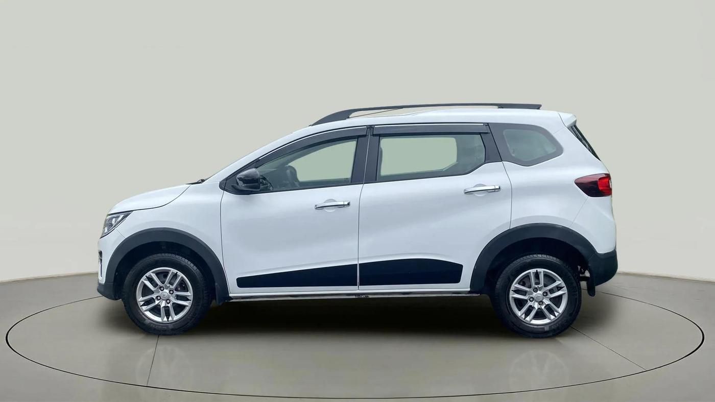 2024 Renault TRIBER RXT, Petrol, Manual, 5,302 km, Left Side