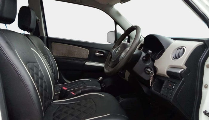 2015 Maruti Wagon R 1.0 VXI, Petrol, Manual, 76,427 km, Right Side Front Door Cabin