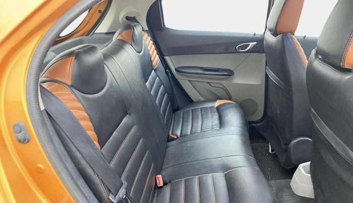 2018 Tata Tiago XZA PETROL, Petrol, Automatic, 75,336 km, Right Side Rear Door Cabin