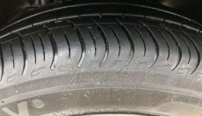 2018 Tata Tiago XZ PETROL, Petrol, Manual, 46,159 km, Left Front Tyre Tread