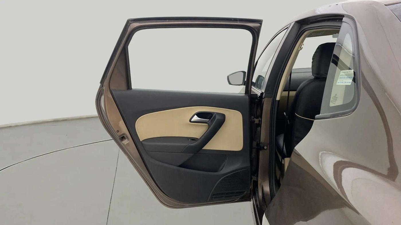 2017 Volkswagen Ameo COMFORTLINE PLUS 1.2L, Petrol, Manual, 74,205 km, LHS Rear Door