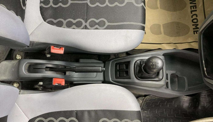 2016 Maruti Alto 800 LXI, Petrol, Manual, 28,814 km, Gear Lever