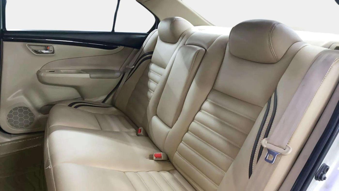 2018 Maruti Ciaz DELTA 1.4 MT PETROL, Petrol, Manual, 97,206 km, Right Side Rear Door Cabin