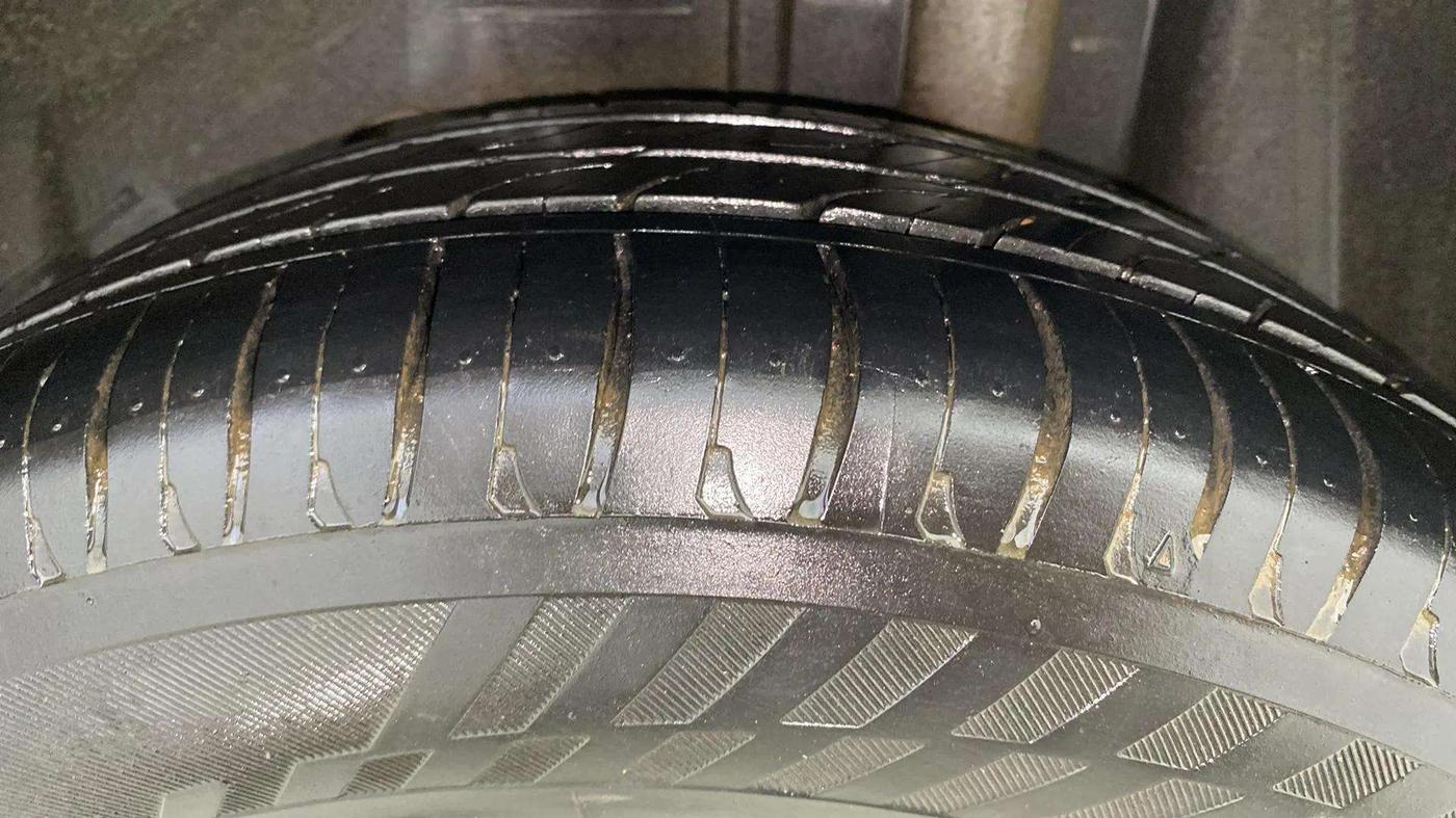 2018 Ford FREESTYLE TITANIUM 1.2 PETROL, Petrol, Manual, 61,432 km, Left Rear Tyre Tread