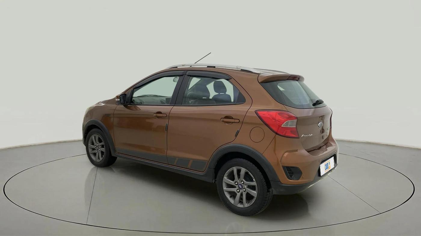 2018 Ford FREESTYLE TITANIUM 1.2 PETROL, Petrol, Manual, 61,432 km, Left Back Diagonal