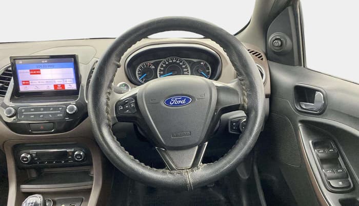2018 Ford FREESTYLE TITANIUM 1.2 PETROL, Petrol, Manual, 61,432 km, Steering Wheel Close Up