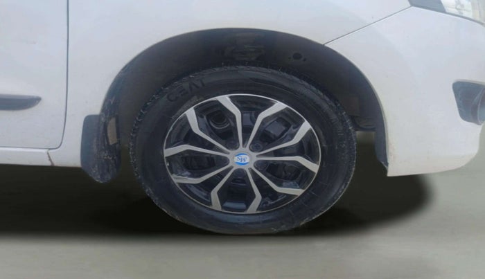 2014 Maruti Wagon R 1.0 LXI, Petrol, Manual, 70,470 km, Right Front Wheel