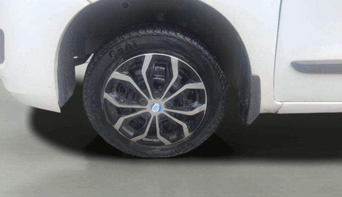 2014 Maruti Wagon R 1.0 LXI, Petrol, Manual, 70,470 km, Left Front Wheel