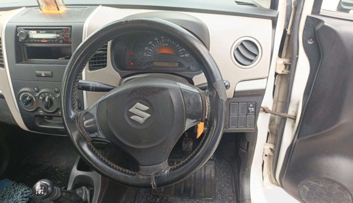 2014 Maruti Wagon R 1.0 LXI, Petrol, Manual, 70,470 km, Steering Wheel Close Up
