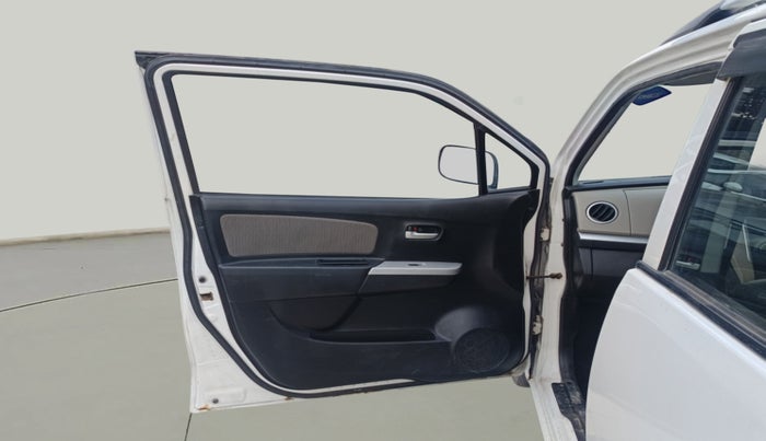2014 Maruti Wagon R 1.0 LXI, Petrol, Manual, 70,470 km, LHS Front Door