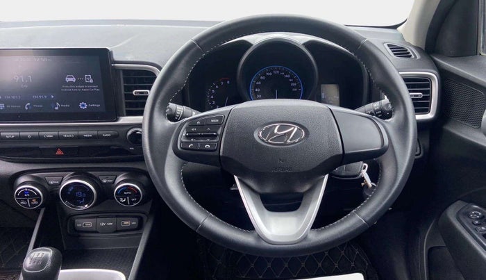 2021 Hyundai VENUE S+ 1.2, Petrol, Manual, 13,045 km, Steering Wheel Close Up