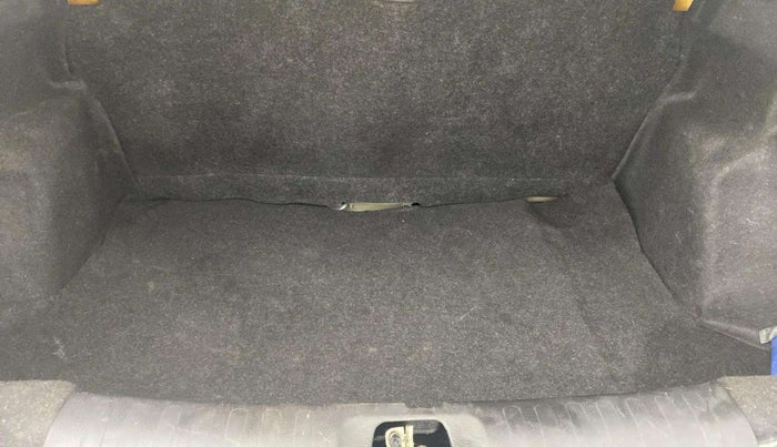2013 Maruti Swift Dzire VXI, Petrol, Manual, 28,776 km, Boot Inside