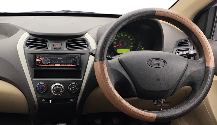 2018 Hyundai Eon ERA +, Petrol, Manual, 21,261 km, Steering Wheel Close Up