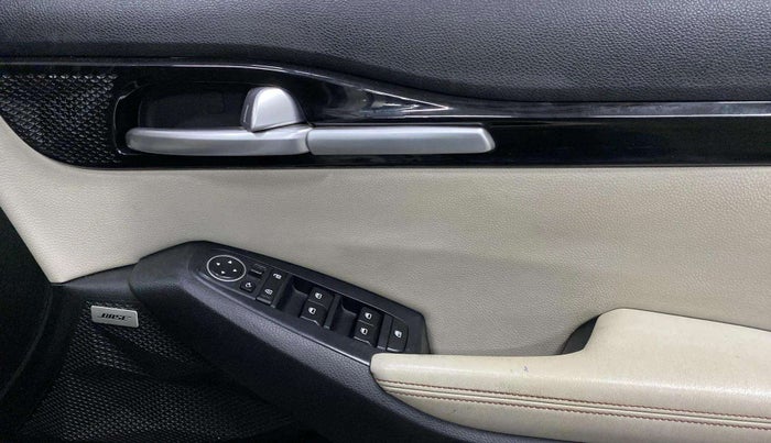 2020 KIA SELTOS GTX PLUS DCT 1.4 PETROL, Petrol, Automatic, 36,950 km, Driver Side Door Panels Control